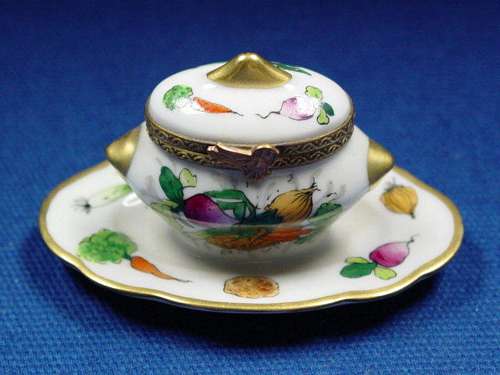 SOUP TUREEN